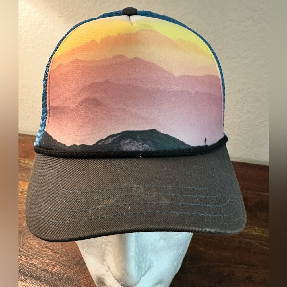 Pistil‎ hat women’s